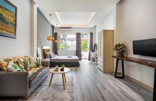 B-HOMEAWAY LUXURY Apartment - Ben Thanh Central - 편의 시설/서비스