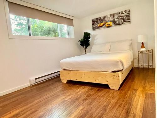 Escapade Marie-Isabelle in Riviere-des-Prairies-Pointe-aux-Trembles