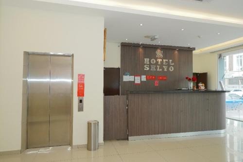 Lobby, OYO 1172 Hotel Shlyo in Pulai