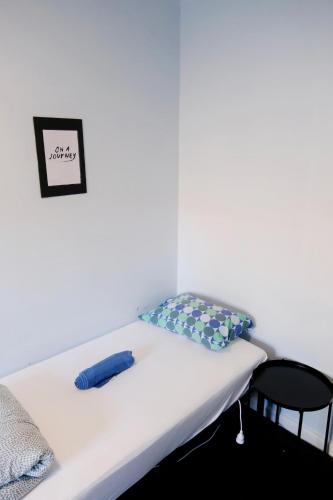 Pint On Punt Backpackers Room Type - Bed in 2-Bed Mixed Dormitory Room