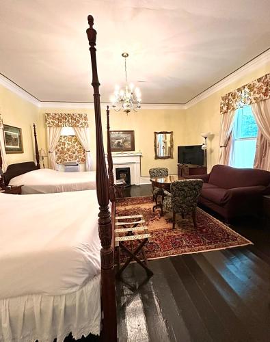 Belmont Inn