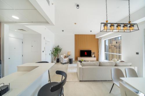 High-Floor 1BR New Design Steps to JBR Beach, Dubai (Foto 8)
