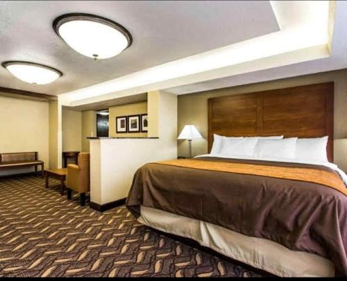 AmericInn by Wyndham Memphis East - image 8