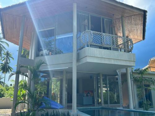 Aqualina Villa, Carbana Lodge, A Hidden Gem near Samui Aquarium and Tiger Zoo
