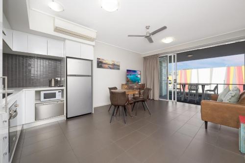 Central Holborn Apartments in ทาว์นวิลล์ซิตี้เซ็นเตอร์