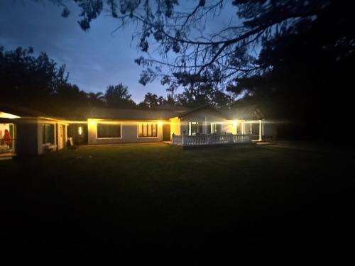 casa independiente dentro de un quinta