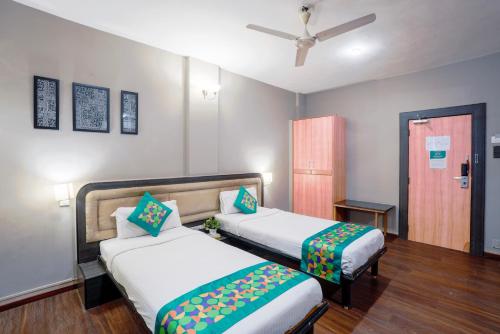 Standard Room image 5