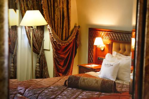 Citadel Inn Hotel & Resort - image 8