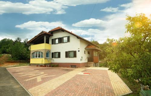 House D&A Hodak in Grabovac