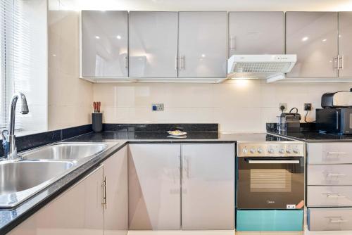PVH - 2BR near Marina Promenade - Marina Pearl - image 14