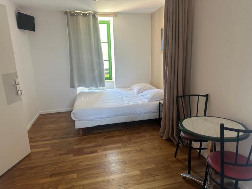 1 double bed