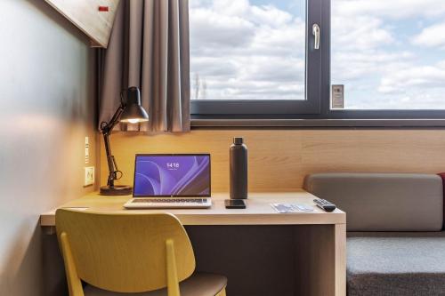 MEININGER Hotel Berlin Airport - image 12