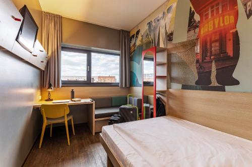 MEININGER Hotel Berlin Airport - image 7