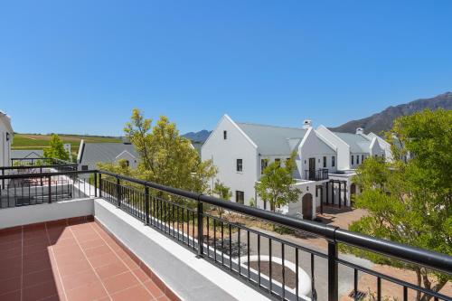 Winelands Golf Lodges 40 - image 2