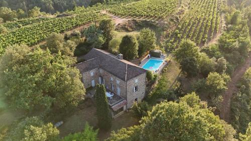 Maison de caractère gîte à louer La Brugère