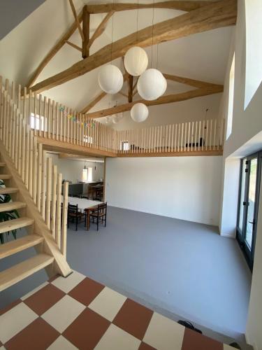 Java Family home for weekends with friends gîte à louer Buis