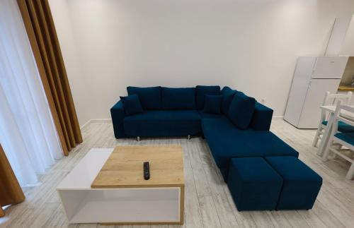 Anoor West - image 5