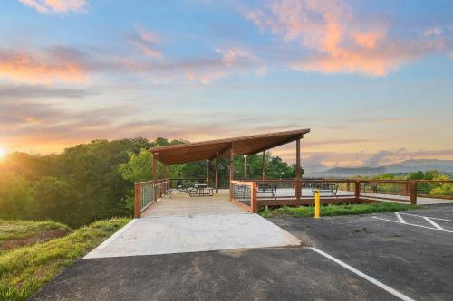 Sojourn Lodging - image 10
