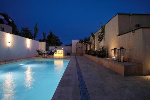 Басейн, Hotel Golden Key, 4 Stars Superior in Нітра