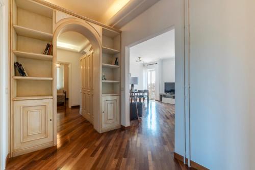 GuestHost - Bright Apartment in Metro San Giovanni, Rome (photo 6)