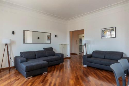 GuestHost - Bright Apartment in Metro San Giovanni, Rome (photo 7)