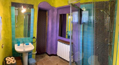 Ina Maka - Appartamento con giardino immerso nel verde in Gubbio