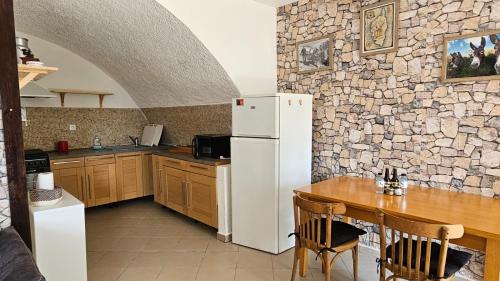 virtuve, Location de charme au coeur de la Corse - Piscine privative - calme - nature in Saliceto