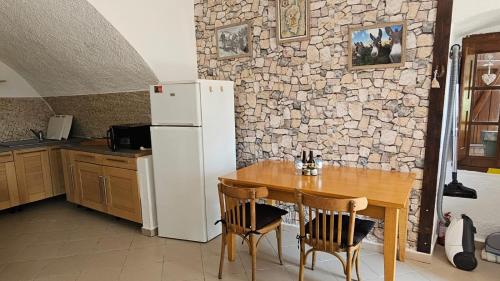 virtuve, Location de charme au coeur de la Corse - Piscine privative - calme - nature in Saliceto