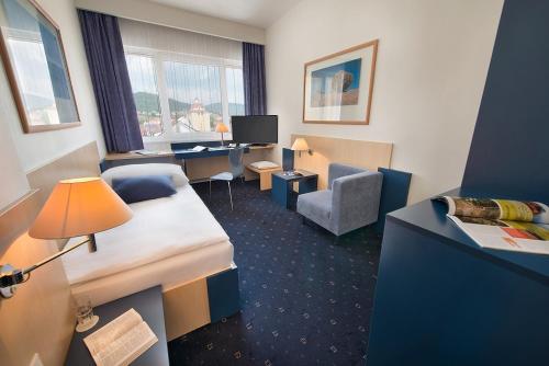 1 twin bed