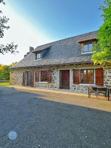 Фасада на хотела, Les Glycines - Maison familiale avec jardin, entre nature et confort in Мюр-дьо-Баре