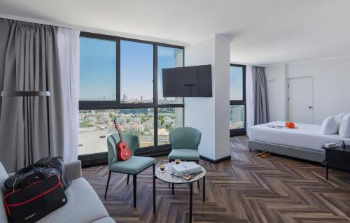 Shalom Hotel Jerusalem in West Mountainside