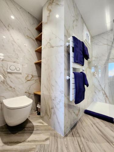 Three-Bedroom Apartment image 10
