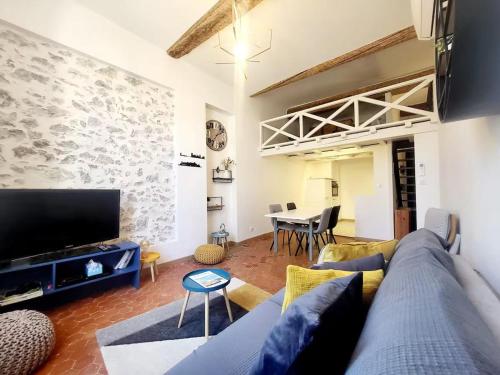 Two-Bedroom Apartment room in Le Provençal du marché - T3 dans Vieil Antibes