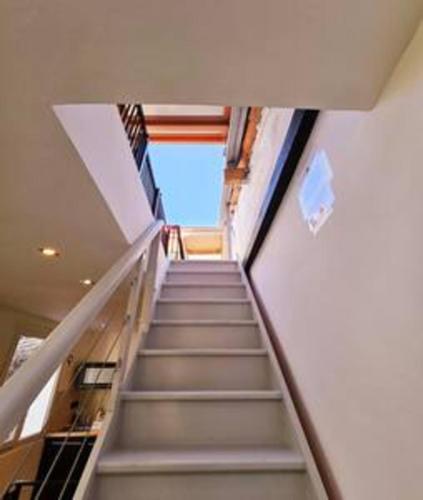 Three-Bedroom House image 2