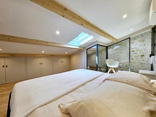 Three-Bedroom House image 7