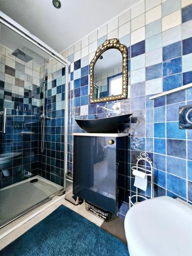 Two-Bedroom Apartment image 10