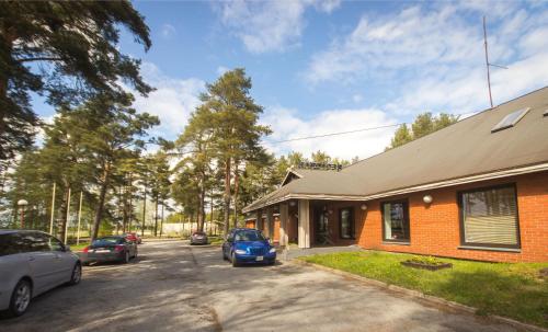 Ieeja, Peoleo Hotell in Jälgimäe