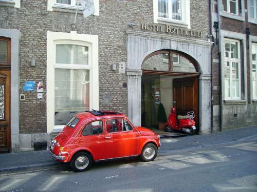  Botticelli, Pension in Maastricht