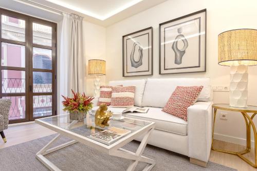 One-Bedroom Apartment with Terrace image 10