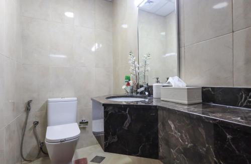Elite LUX Holiday Homes - Serene 1BR Apartment Near Metro Al Furjan Dubai, Dubai (photo 10)
