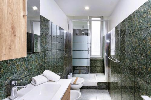 GuestHost - Metro Dinegro - Comfy Apartment, Janov (fotografie 5)
