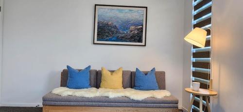 . Cozy Retreat on Serene Street