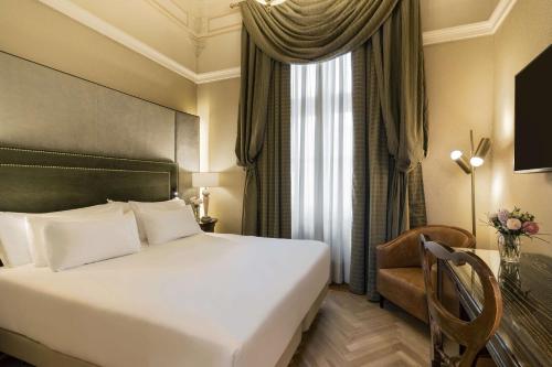 Superior Double Room image 2