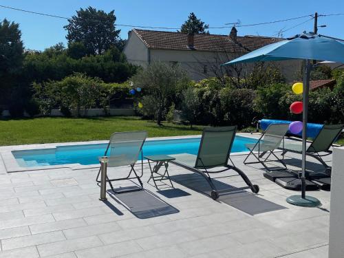 Chez Simone, maison calme et indépendante, piscine, Cavaillon (foto 4)