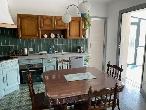 Chez Simone, maison calme et indépendante, piscine, Cavaillon (foto 10)