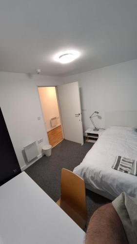 Urban Oasis 2BR City Centre Apartment - Balcony, Manchester (fotografie 7)