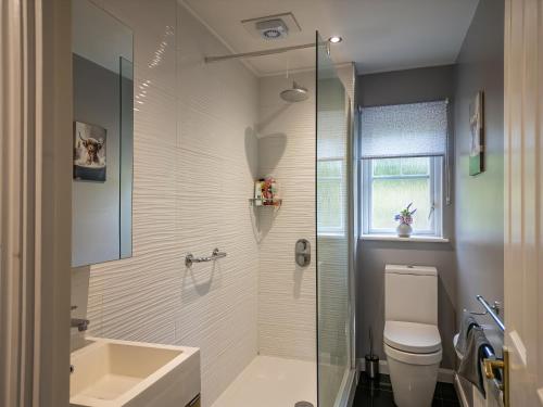 House Sleeps6-Garden-PetsOk-Parking-Long stay disc in 賓翰東