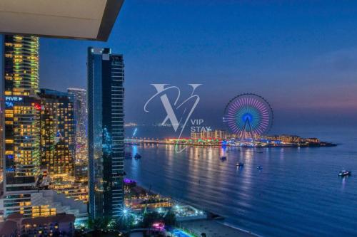 Luxury 2BR with Dubai Eye and Sea Views at One JBR, Dubai