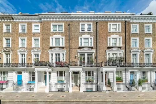 Cosy and Stylish Chelsea 2 bedroom flat - image 4