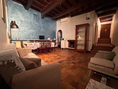 The Father s House, Rzym